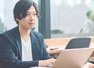 盲点を見抜く。